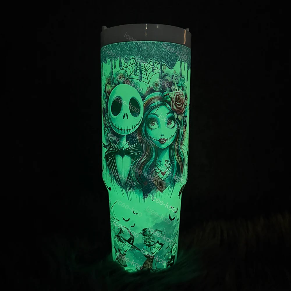 ๐ The Ultimate Halloween Gift: Sally x Jack Skellington 40oz Tumbler ๐โจ